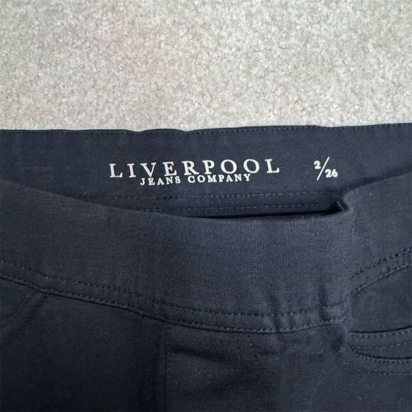 EUC Liverpool Women's Stretch Cigarette Pants Size 2 Black - Picture 3 of 5